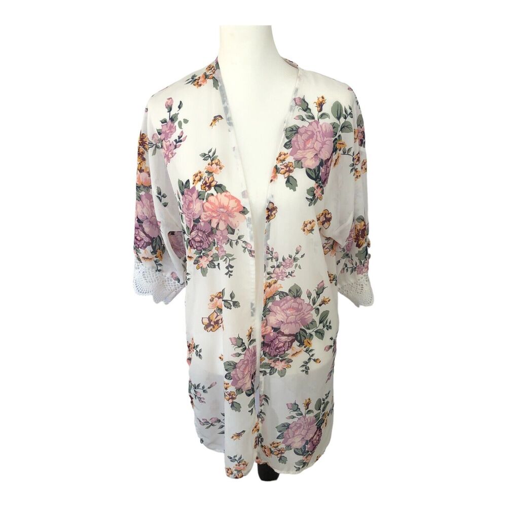 Wallflower Sheer White and Rose Floral Lace Boho Flowy Artsy Kimono Duster Med